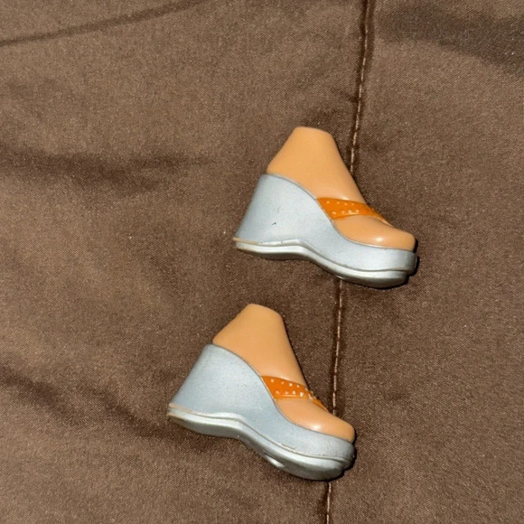 Bratz sandals toy accessories - Picture 2 of 3